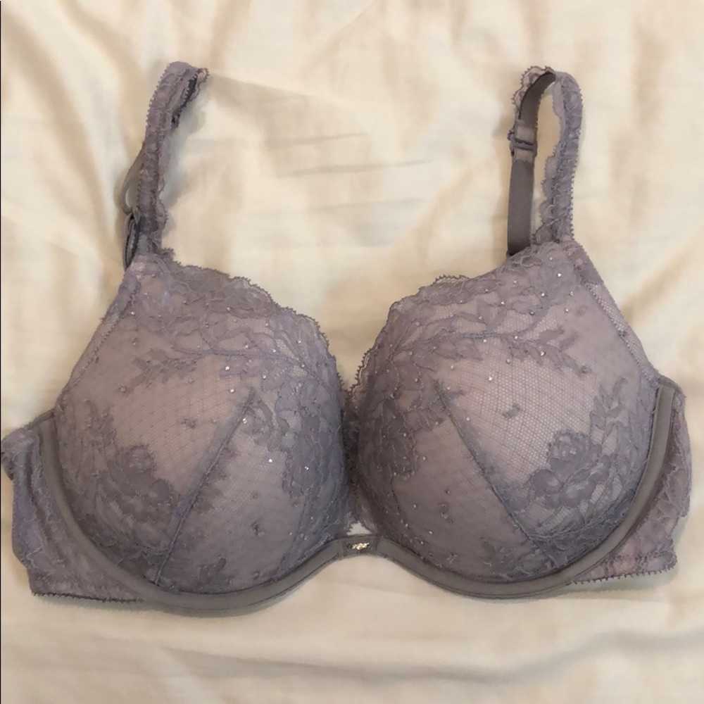 Victoria’s Secret gray lacy push up 36D